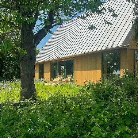 Architectural Longhouse Near Denmark's * גסה