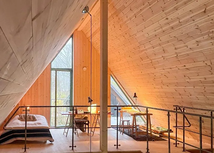 Architectural Longhouse Near Denmark's בית נופש